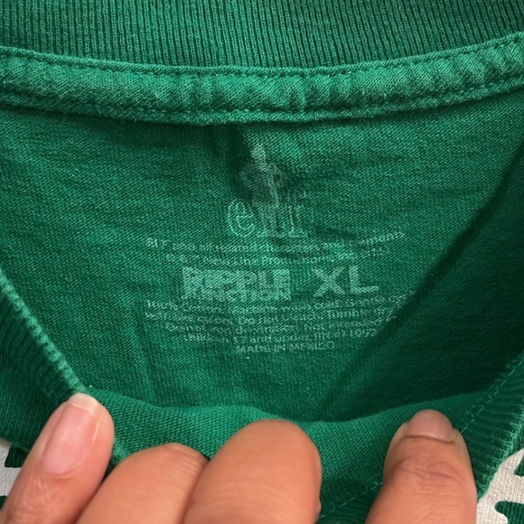 Elf Holiday Ugly Christmas t shirt. Size XL - Picture 2 of 3